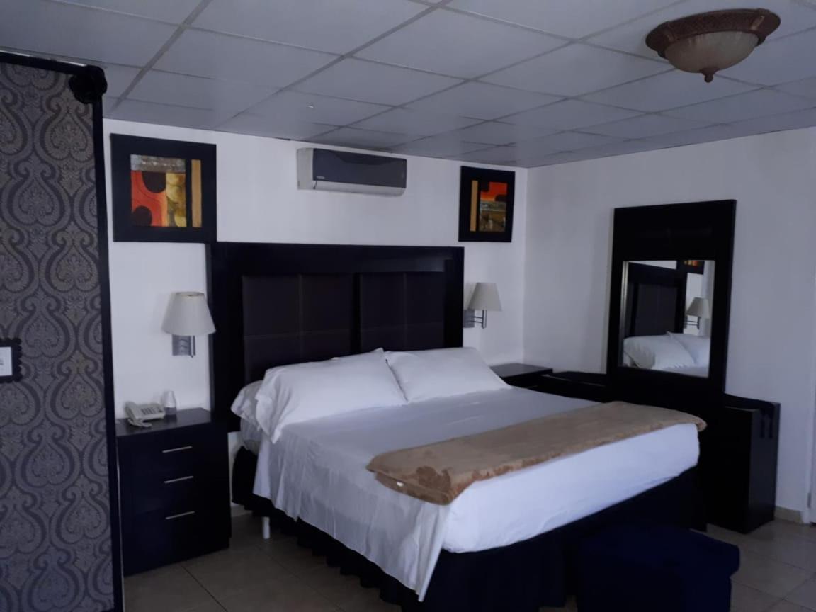 Hotel California Panama Ngoại thất bức ảnh